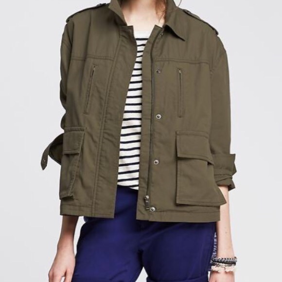 Cream color Banana Republic zip up military jacket - Picture 4 of 4